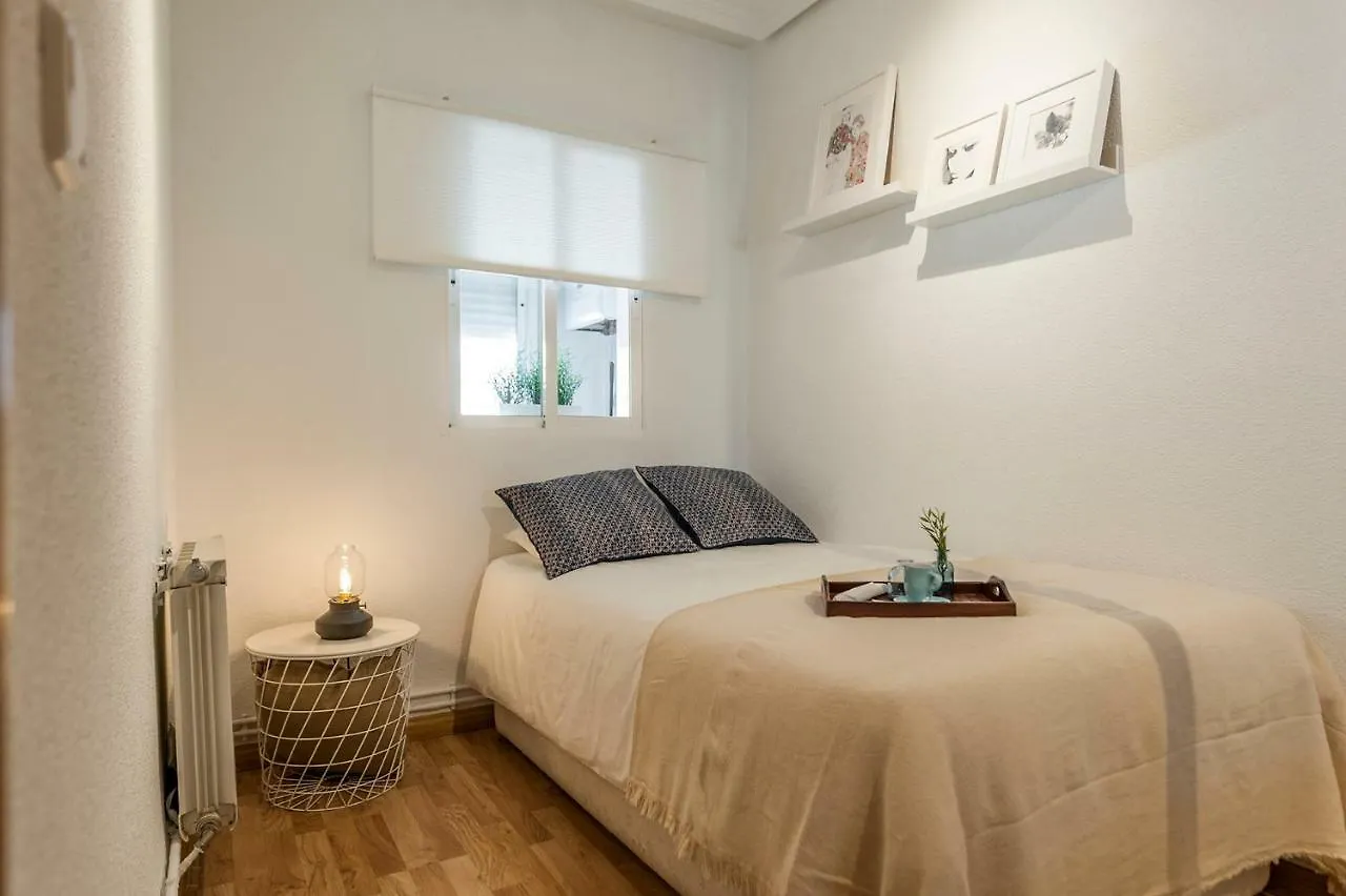 Apartmán Ifema Deluxe - Aeropuerto I - Eleven Host Madrid