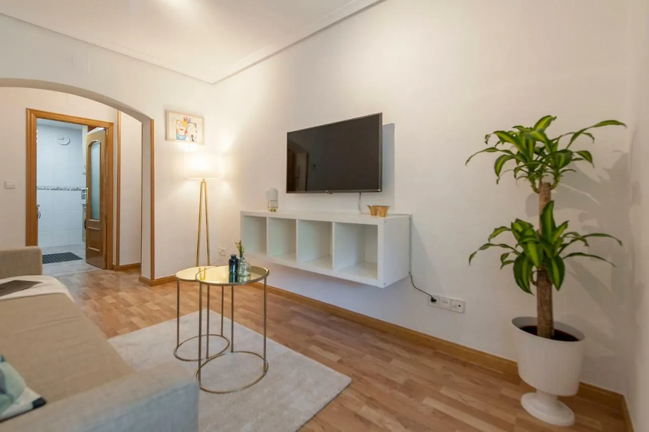 Apartmán Ifema Deluxe - Aeropuerto I - Eleven Host Madrid