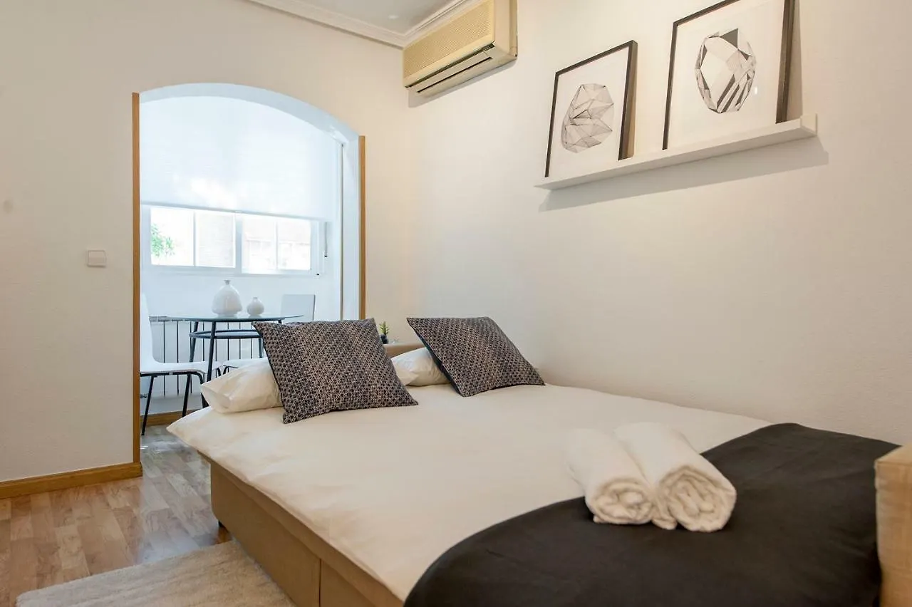 Apartmán Ifema Deluxe - Aeropuerto I - Eleven Host Madrid Španělsko