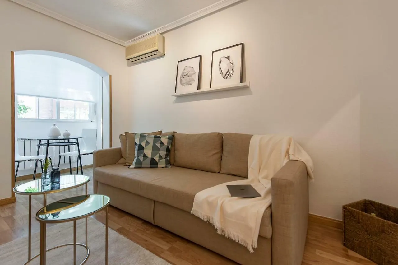 Apartmán Ifema Deluxe - Aeropuerto I - Eleven Host Madrid Španělsko